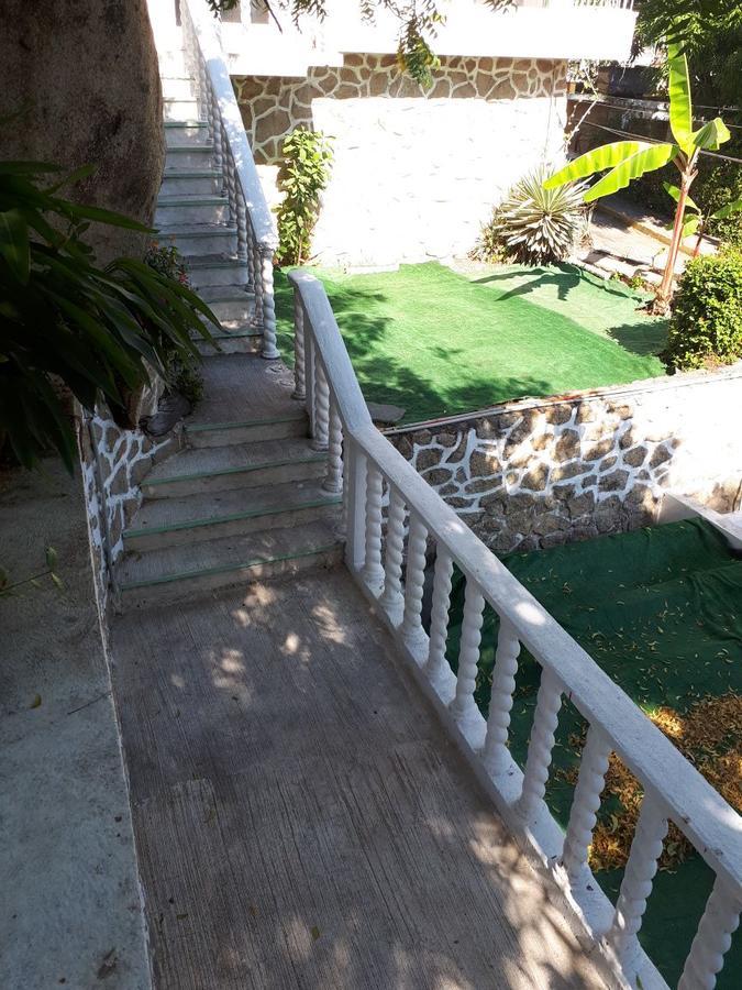 ホテル Casa Costa Brava アカプルコ エクステリア 写真